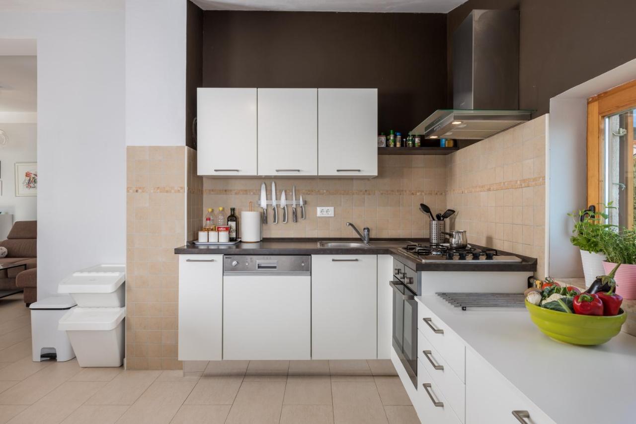 Blue Horizon Apartment โอปาติยา ภายนอก รูปภาพ